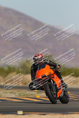 media/Nov-06-2023-Moto Forza (Mon) [[ce023d0744]]/3-Intermediate Group/Session 3 (Turn 5)/